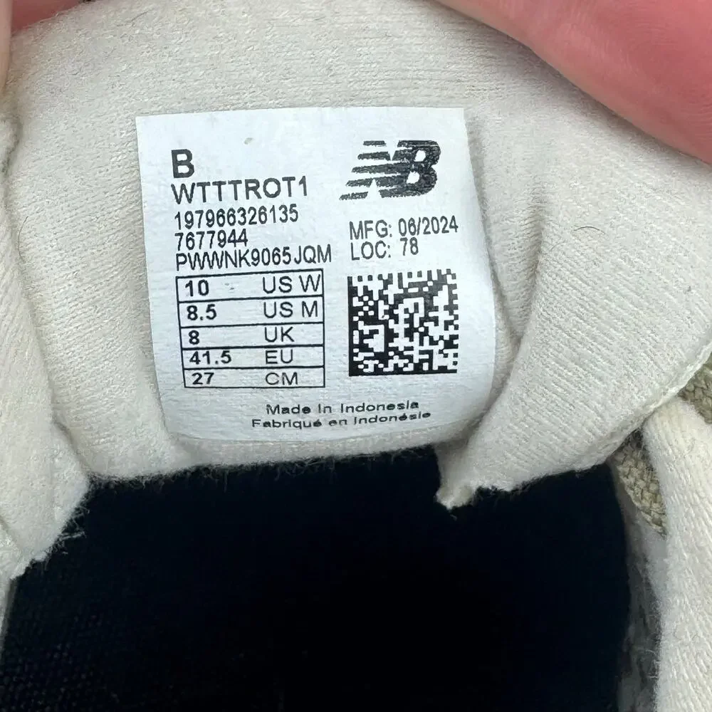 New Balance Women's Light Gray and Olive Athletic Sneakers